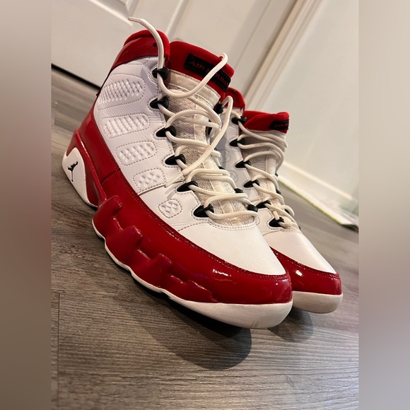 Used Air Jordan Red and White Sneakers - Picture 3 of 4